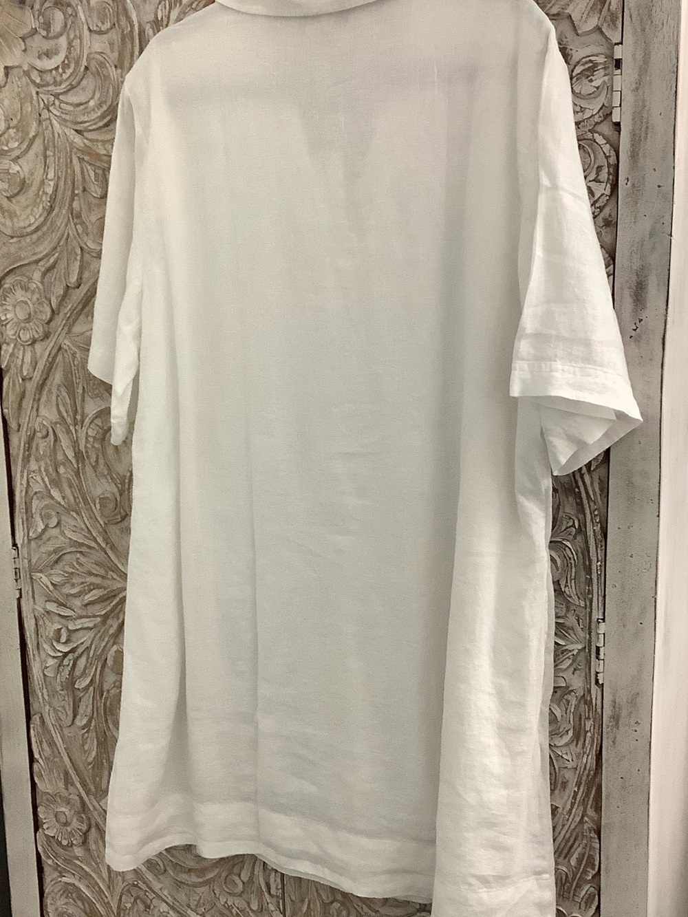 Quince White Linen Short-Sleeve Button Down popover dress. - Picture 3 of 5